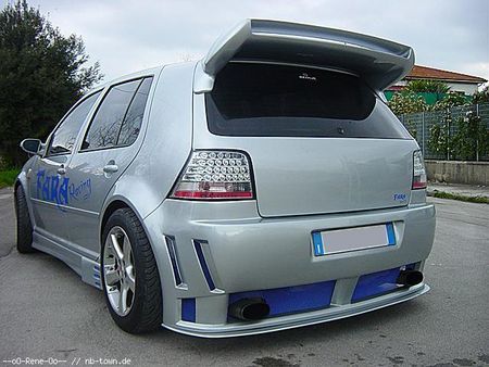 VW GOLF - 