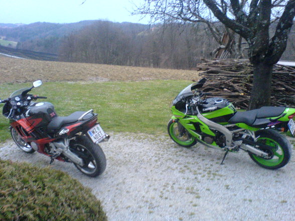 Motorrad/Auto - 