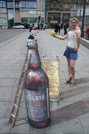 Julian Beever's pavement drawings - 