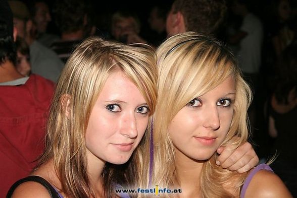 >>pardy hard 2008 - 