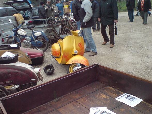 Oldtimer Flohmarkt Garsten - 