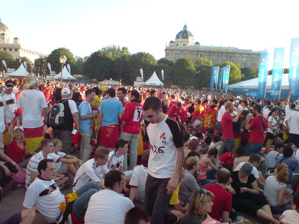 Euro 08 Finale .... Fanzone Wien - 