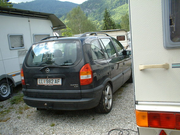 SaLzBuRg CaMpEn - 