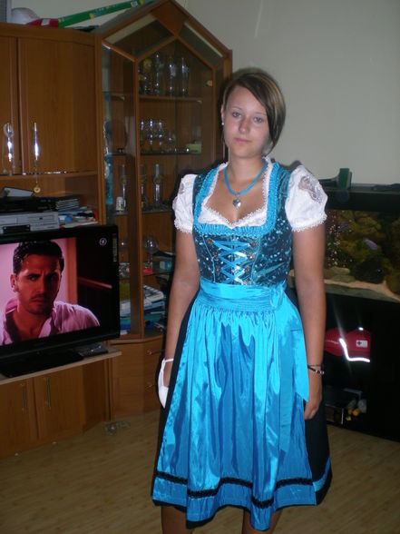 mei DIRNDL. :D - 