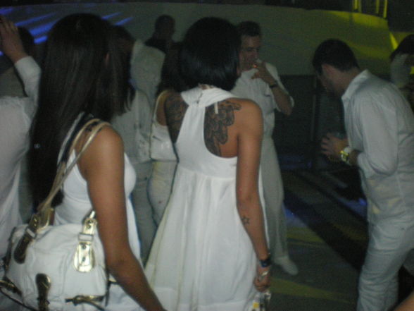 Sensation White...... - 