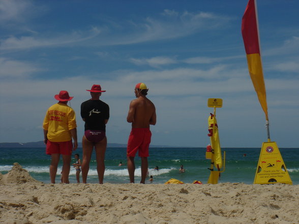 Byron Bay, Noosa, Rainbow Beach - 