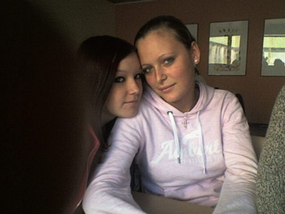 JuLiia aka meine Nane nd mee - 