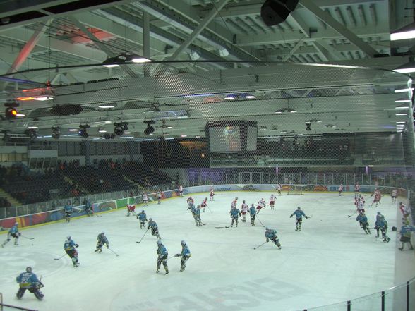 EHC Black Wings Linz - 