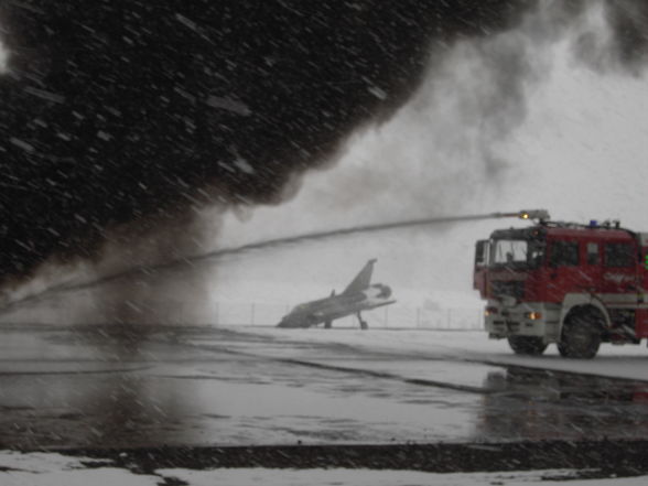 Flughafen Feuerwehr - 