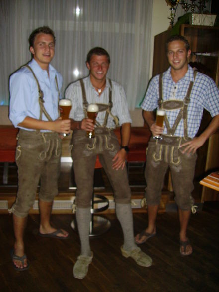 Lederhosen Sunnyboys - 