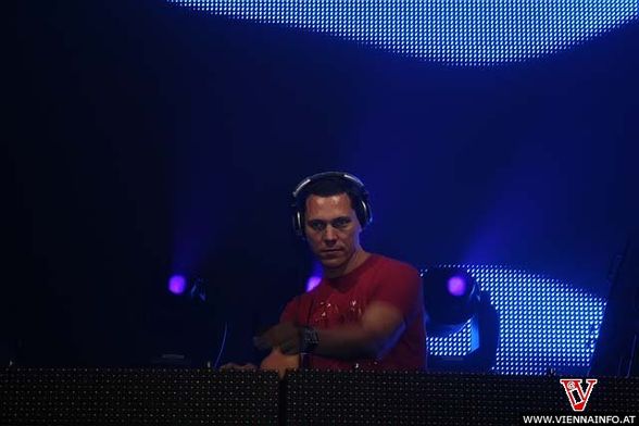 Tiesto am 19. 07.2008. im gasometer - 