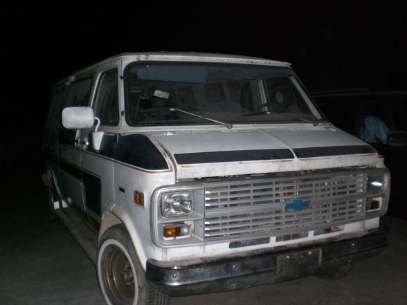 Chevy Van - 