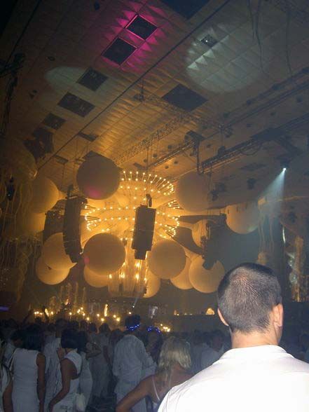 Sensation White - Wien 02.05.2009 - 