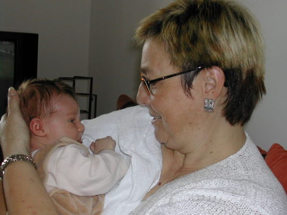 Zoe bei Oma's Und Opa's - 