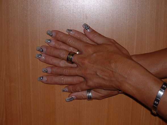 Ich liebe das Nageldesign! - 