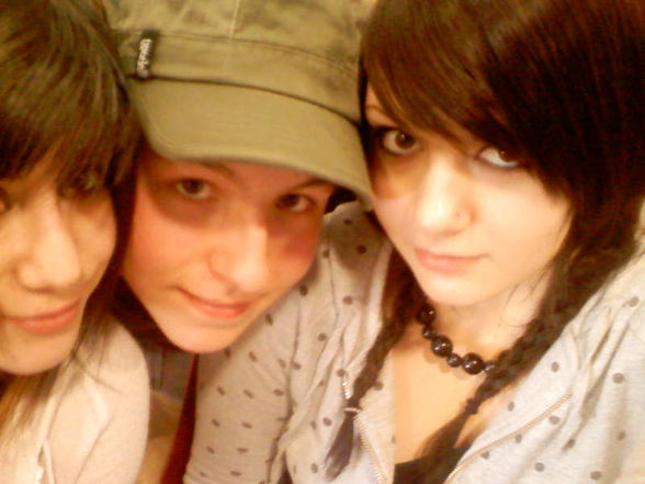 Me & FrienDs  - 