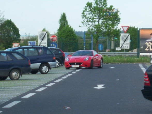 Die Ferrari fahrt! - 