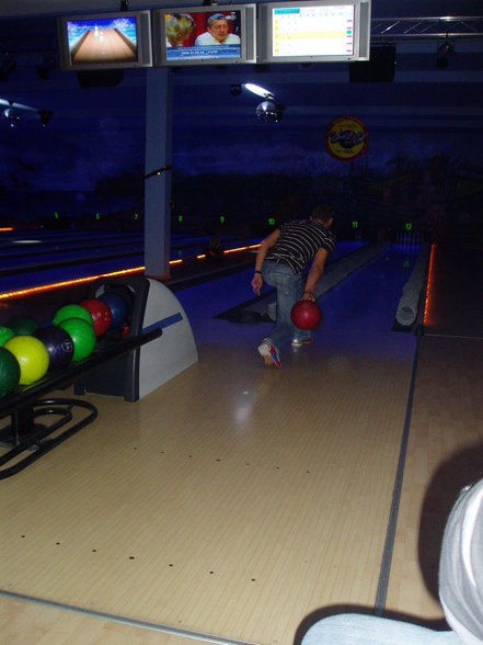 Bowling - 