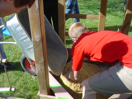 Sandkastenfüllaktion; 21. April 200 - 