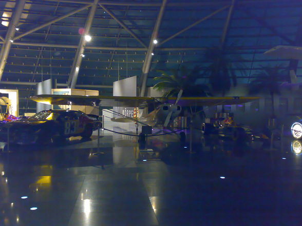 Hangar 7 - 