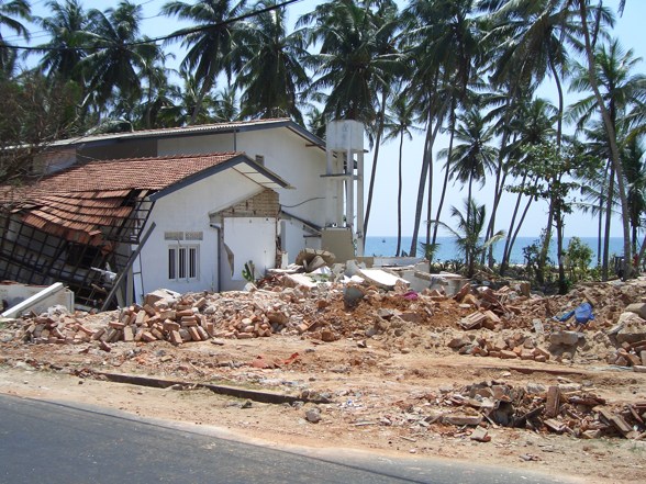 Sri - Lanka Tsunami  - 