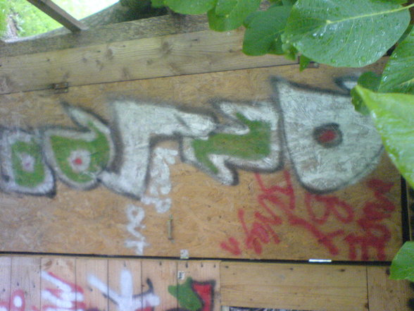 meine und boa ondare graffitis - 