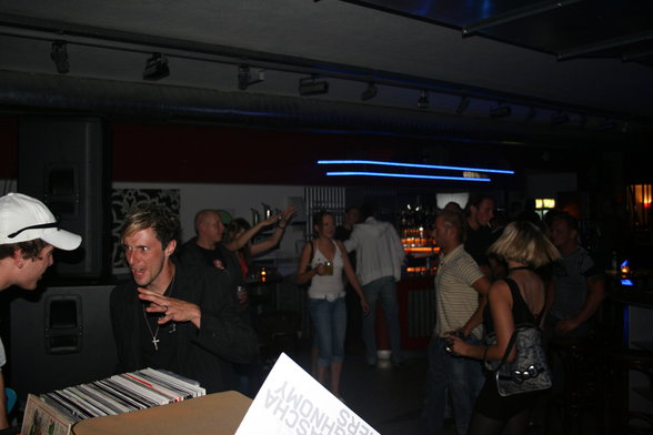 DJ BATTLE - VERSUS // 2.6.2007 - 