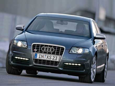 Audi S6 - 