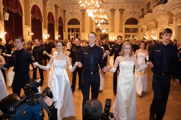 Polizeiball - 