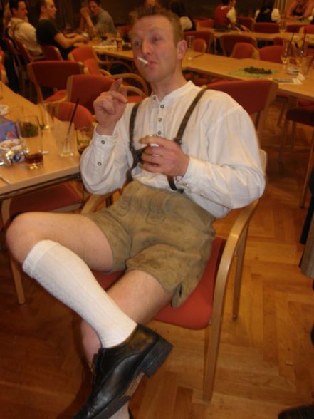 Dirndl&Lederhosen Ball - 