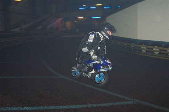 Minibikerennen in der V-MAX Halle - 