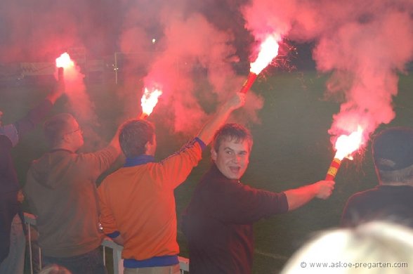 Rot-Schwarze Fußballwelt - 