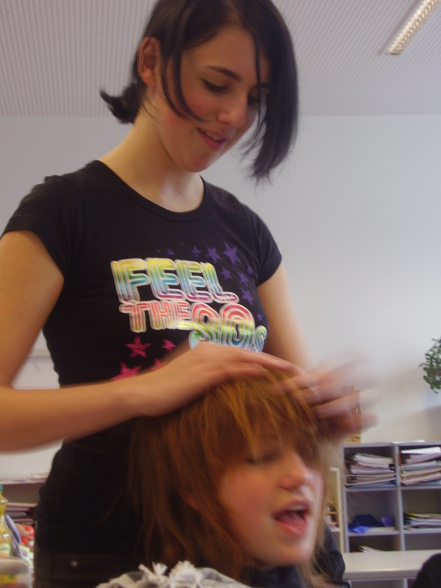 2 Fw´s next Friseurin - 