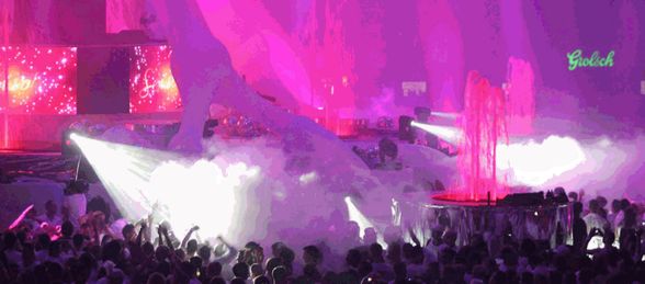 Sensation White - Prag - 