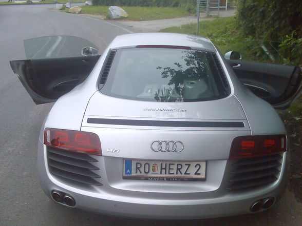 AudiR8 fahren macht Süchtig! - 