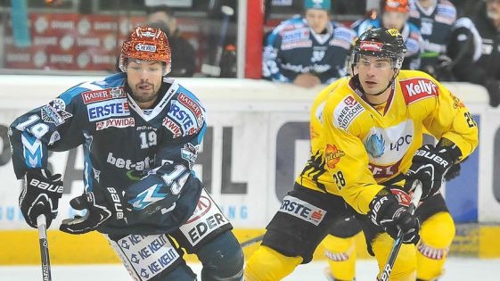 Eishockey fussball - 