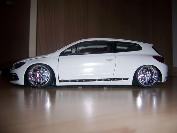 Modellautos Touran vs. Scirocco - 