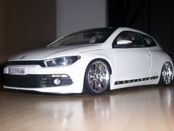 Modellautos Touran vs. Scirocco - 