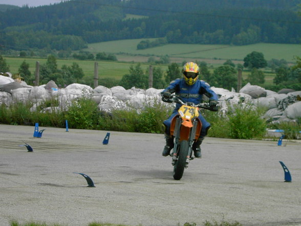 Supermoto - 