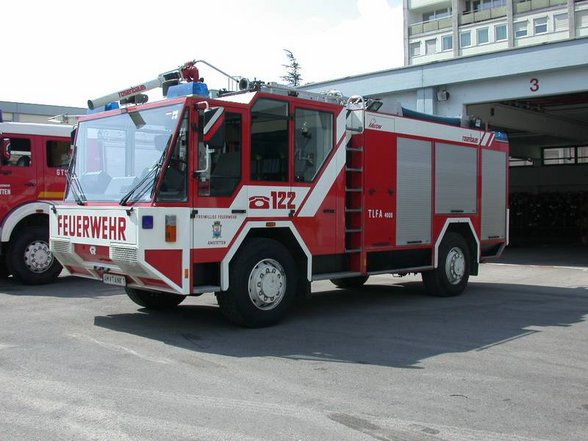 Feuerwehrauto von Amstetten - 