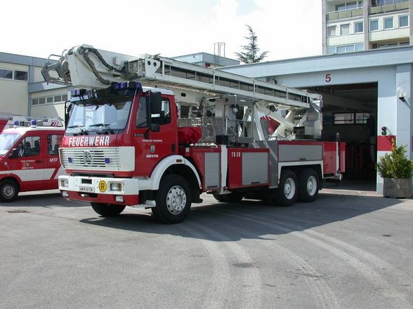 Feuerwehrauto von Amstetten - 