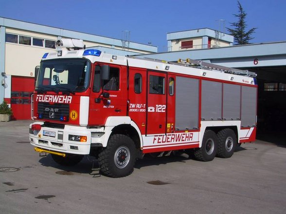 Feuerwehrauto von Amstetten - 