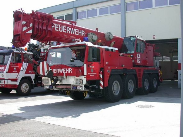 Feuerwehrauto von Amstetten - 