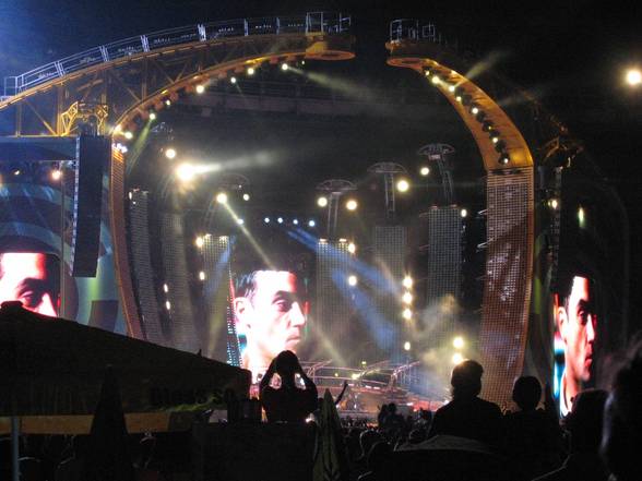 Robbie Williams @Wien 19.08.2006 - 