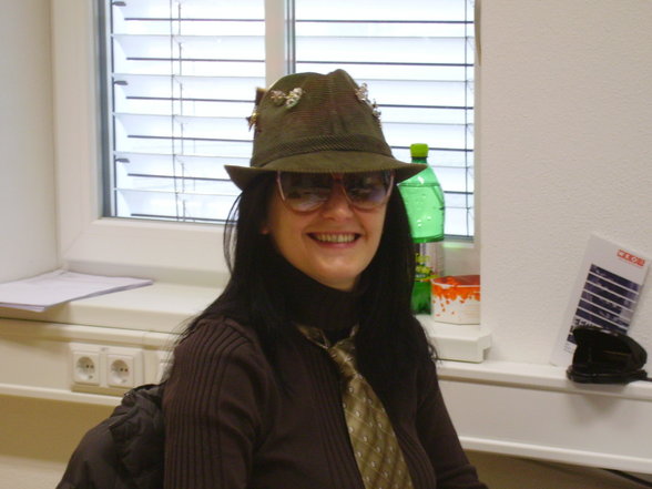 Fasching 2007 crazy office - 