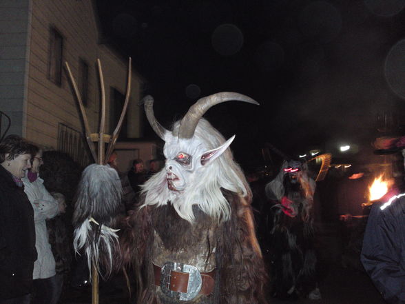 Perchtenlauf in WINKLARN - 