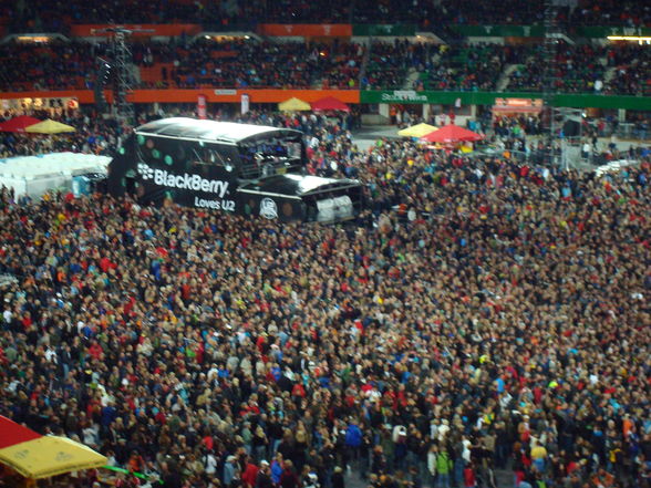 U2 30.08.2010 Wien - 