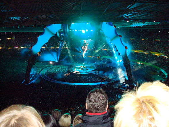 U2 30.08.2010 Wien - 