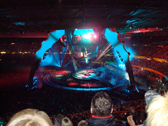 U2 30.08.2010 Wien - 