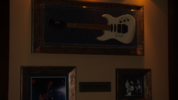 hard rock cafe dubai - 